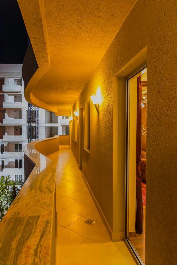 Hotel Ambasador Prishtina 프리슈티나 외부 사진